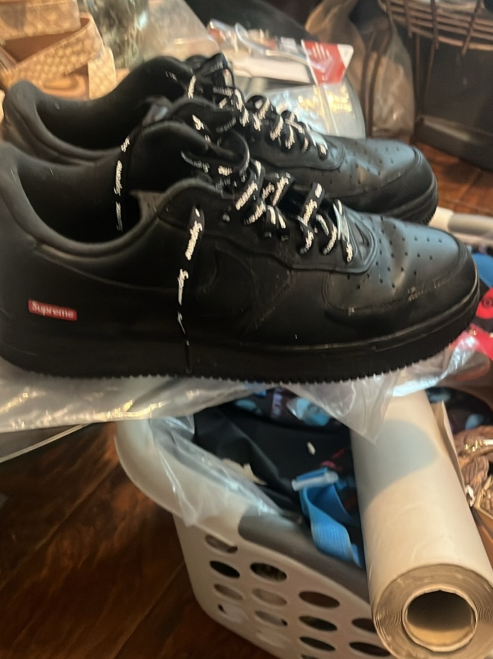 Supreme Black Low-Top Leather Sneakers with Logo Laces